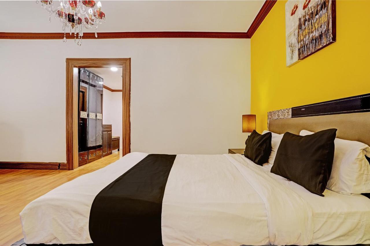 Townhouse 809 Royal Palms Hotel - Rose Collection Mumbai Exterior photo
