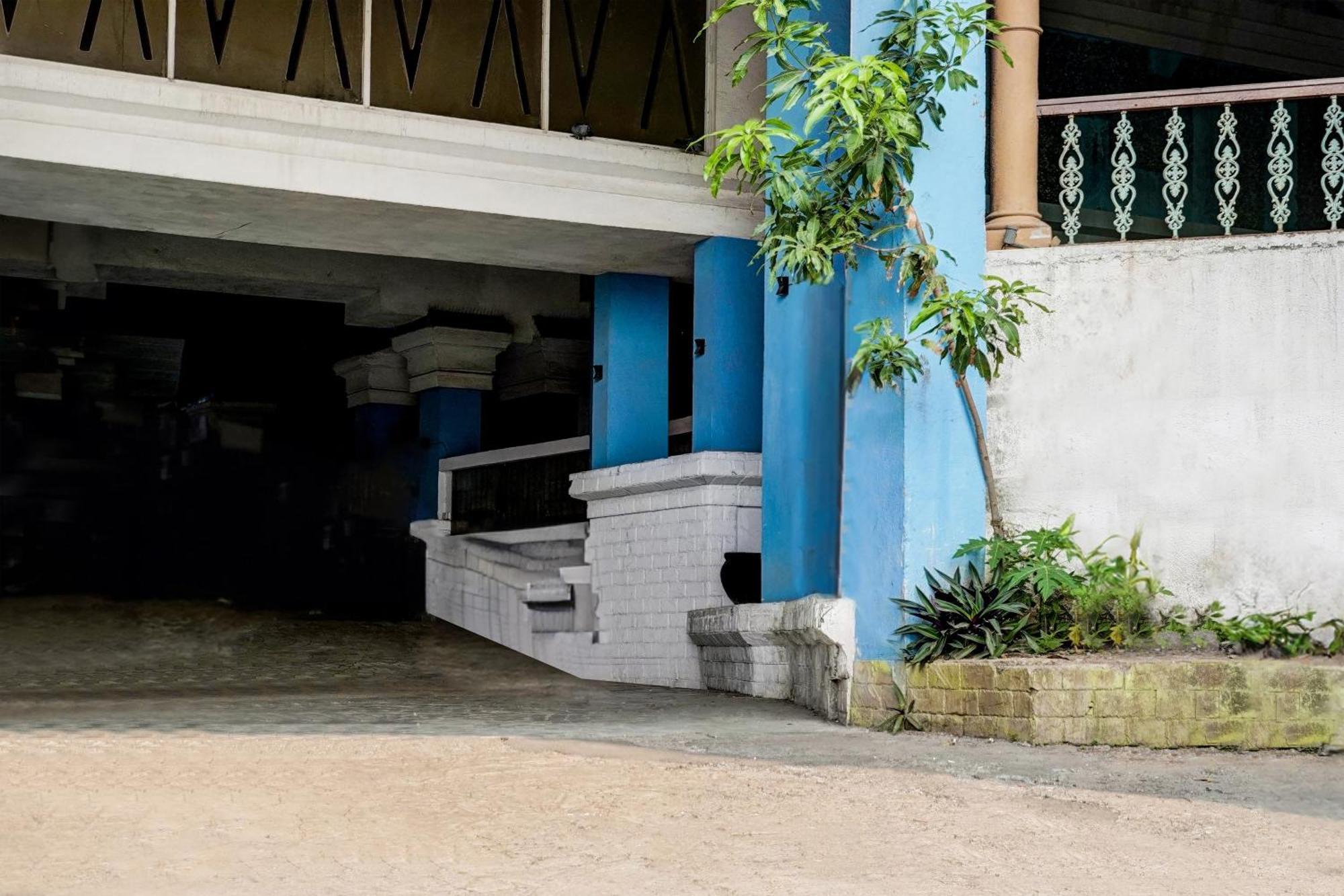 Townhouse 809 Royal Palms Hotel - Rose Collection Mumbai Exterior photo